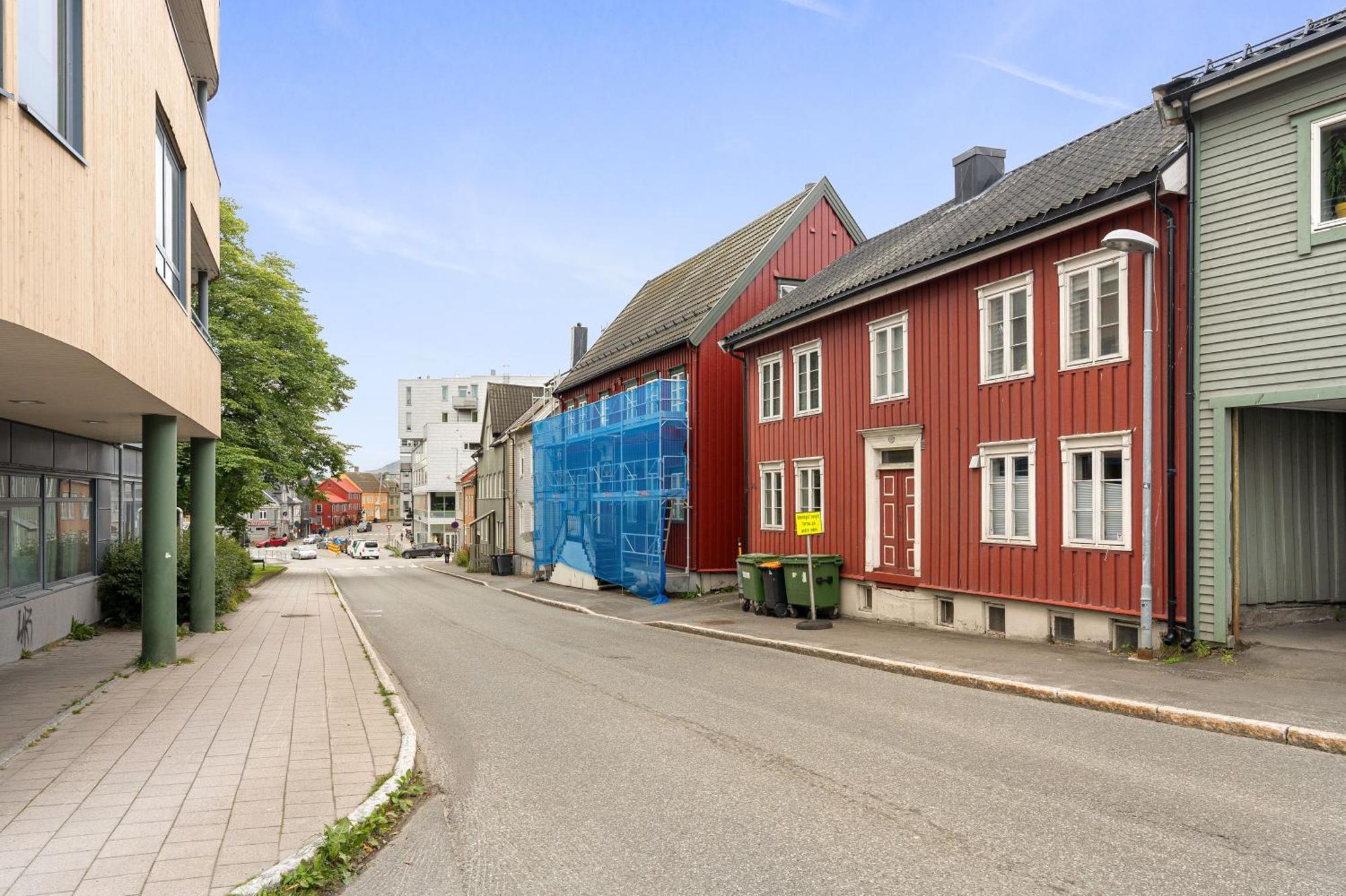 Arctic Homes - Red Polar House Тромсё Экстерьер фото